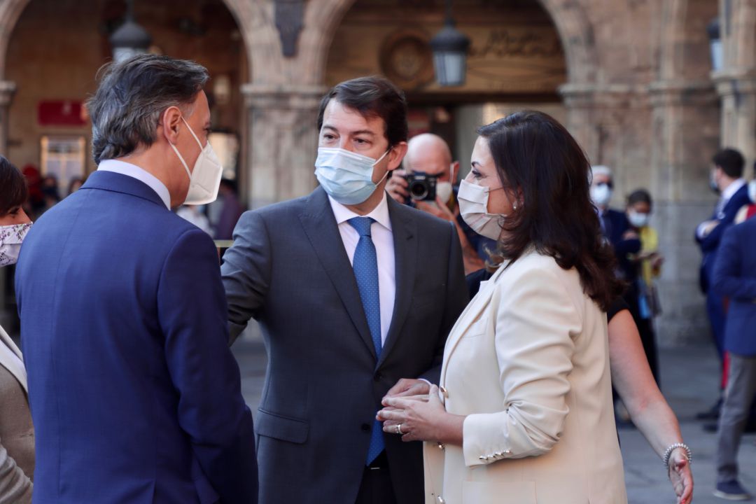 La presidenta del Gobierno de La Rioja, Concha Andreu, a su llegada a la Conferencia de Presidentes de Salamanca. La presidenta del Gobierno de La Rioja, Concha Andreu, a su llegada a la Conferencia de Presidentes de Salamanca.