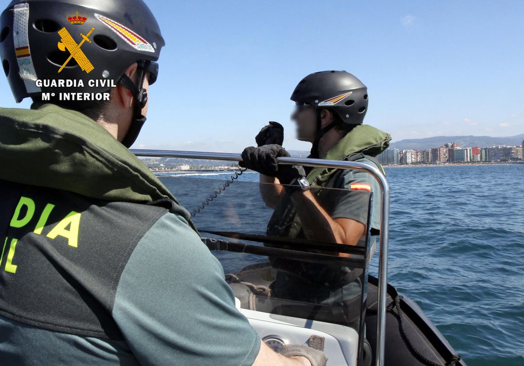 Servicio marítimo de la Guardia Civil Servicio marítimo de la Guardia Civil