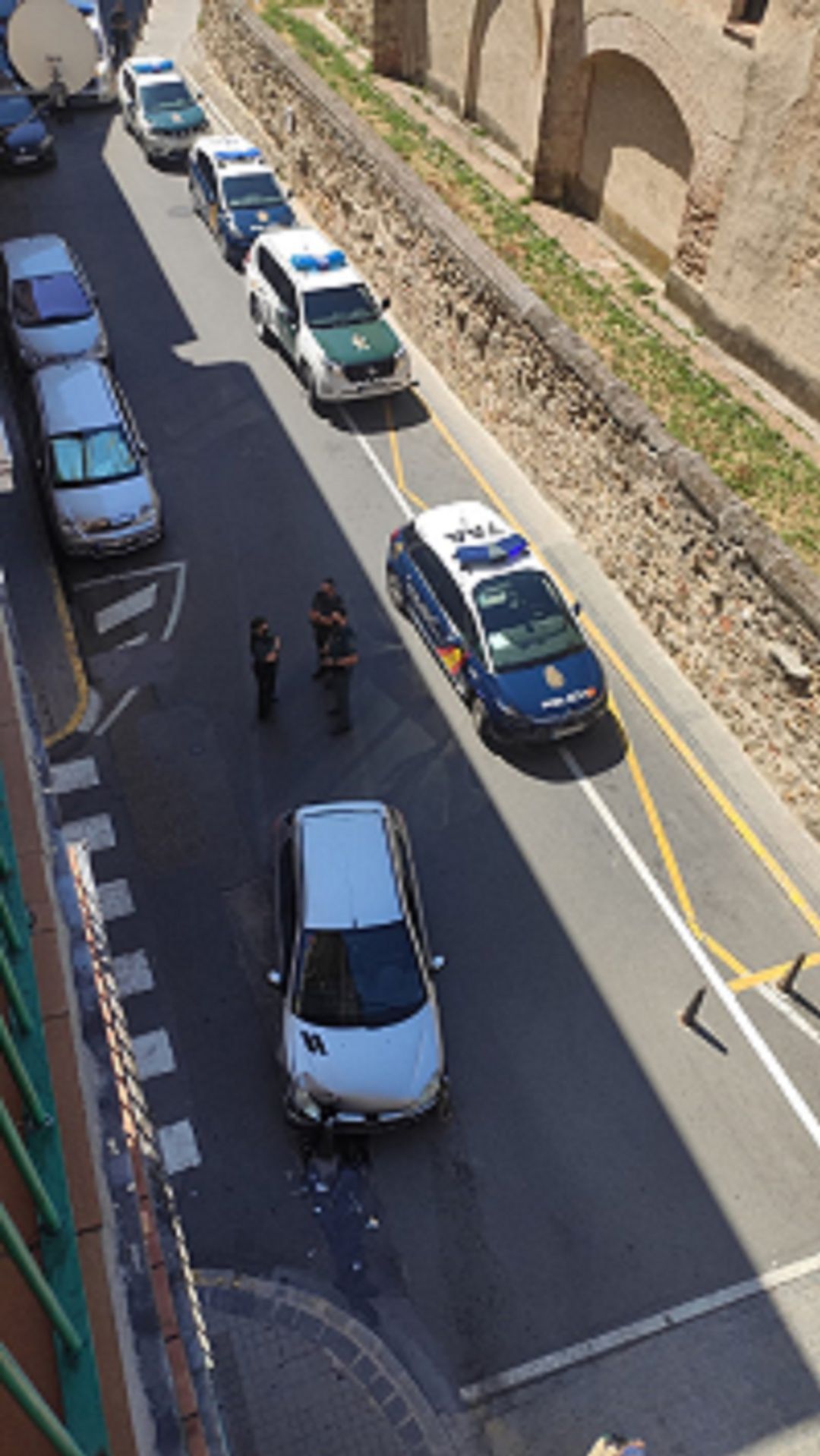 Imágen del vehículo al que perseguía la Policía Nacional y la Guardia Civil Imágen del vehículo al que perseguía la Policía Nacional y la Guardia Civil