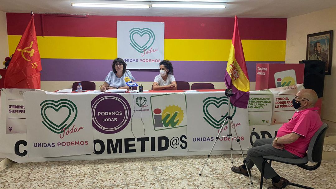 Momento de la rueda de prensa Momento de la rueda de prensa