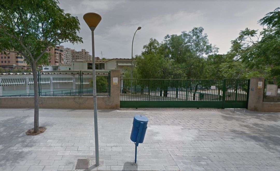 Fachada del CEIP Azorín Fachada del CEIP Azorín