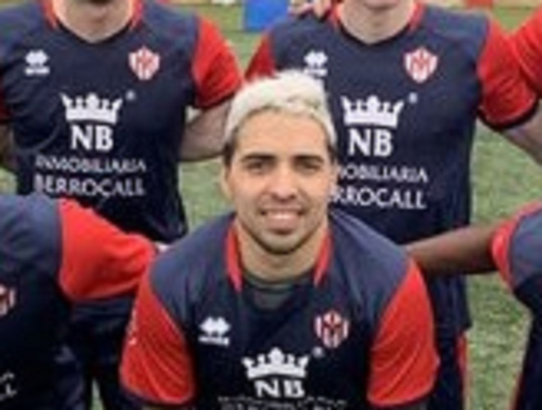 El 'Chirola' Romero con la camiseta del Atlético Bembibre. El 'Chirola' Romero con la camiseta del Atlético Bembibre.