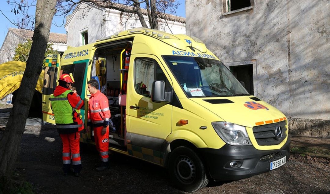 Los servicios sanitarios de Emergencias han tenido que actuar en dos accidentes de moto este fin de semana Los servicios sanitarios de Emergencias han tenido que actuar en dos accidentes de moto este fin de semana