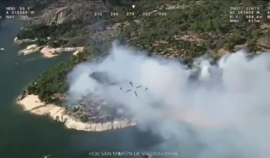 Incendio en el Pantano de San Juan en San Martín de Valdeiglesias, Madrid. Incendio en el Pantano de San Juan en San Martín de Valdeiglesias, Madrid.