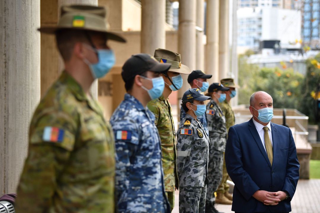 Australia recurre a 300 soldados para vigilar que se cumpla el confinamiento. Australia recurre a 300 soldados para vigilar que se cumpla el confinamiento.