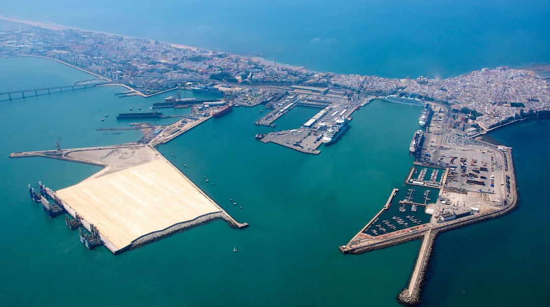 Complejo portuario de Cádiz Complejo portuario de Cádiz