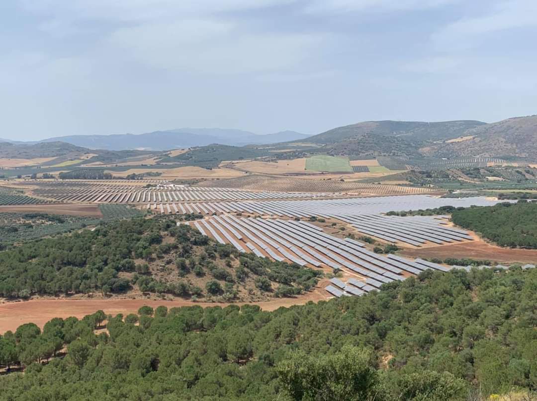 Una planta fotovoltaica ubicada en la zona del Cortijo de La Vega, en el término municipal de Teba Una planta fotovoltaica ubicada en la zona del Cortijo de La Vega, en el término municipal de Teba