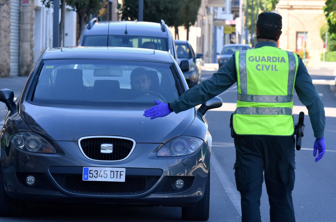Control de la Guardia Civil Control de la Guardia Civil