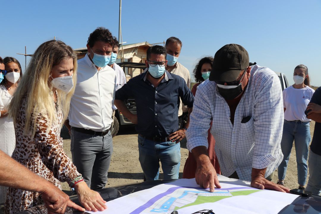 Ana Mestre durante su visita a Trebujena Ana Mestre durante su visita a Trebujena