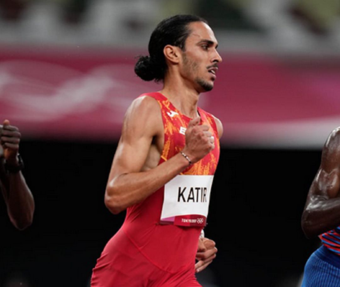 Mo Katir en la semifinal de 5.000 metros en Tokio Mo Katir en la semifinal de 5.000 metros en Tokio