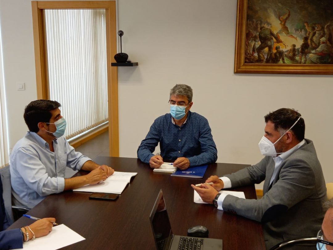 Reunión del diputado provincial Uxío Benítez con los alcaldes de A Guarda y Caminha Reunión del diputado provincial Uxío Benítez con los alcaldes de A Guarda y Caminha
