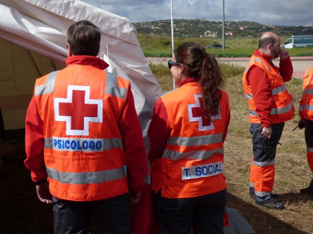 Imagen de archivo de los servicios sanitarios de Cruz Roja. Imagen de archivo de los servicios sanitarios de Cruz Roja.