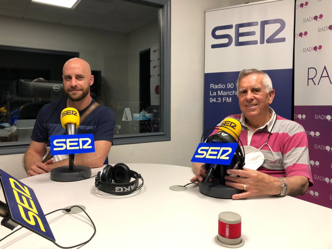 Sergio Agraz, director de la Banda de Música (izda) y José Luis Valderrama, director de la Coral San Gil Abad Sergio Agraz, director de la Banda de Música (izda) y José Luis Valderrama, director de la Coral San Gil Abad