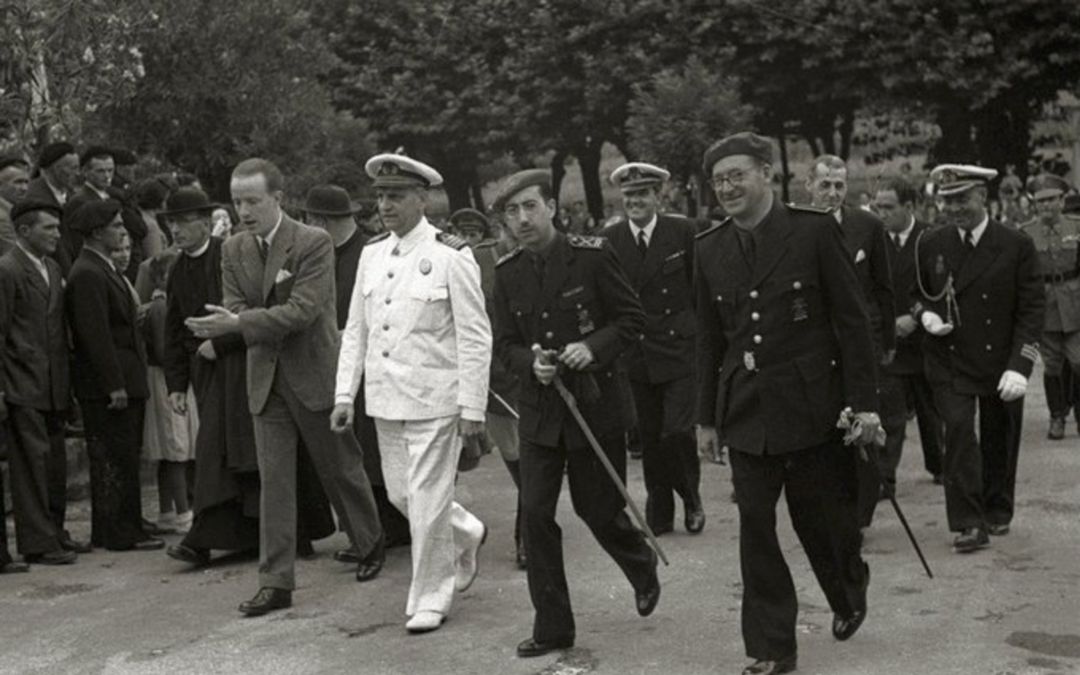 Francisco Sagarzazu Sagarzazu, alcalde de Hondarribia en 1925 y de 1942 a 1958 Francisco Sagarzazu Sagarzazu, alcalde de Hondarribia en 1925 y de 1942 a 1958