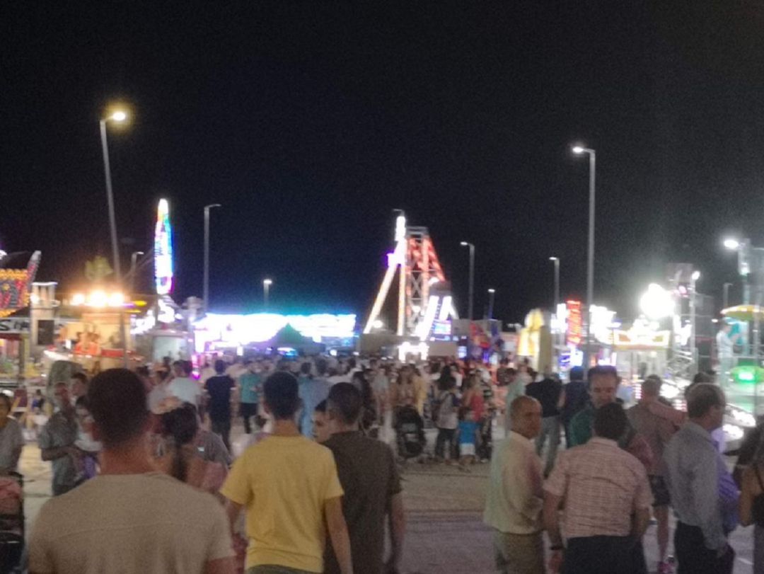 Parque de atracciones en una de las ediciones anetriores de la Feria de Jódar Parque de atracciones en una de las ediciones anetriores de la Feria de Jódar