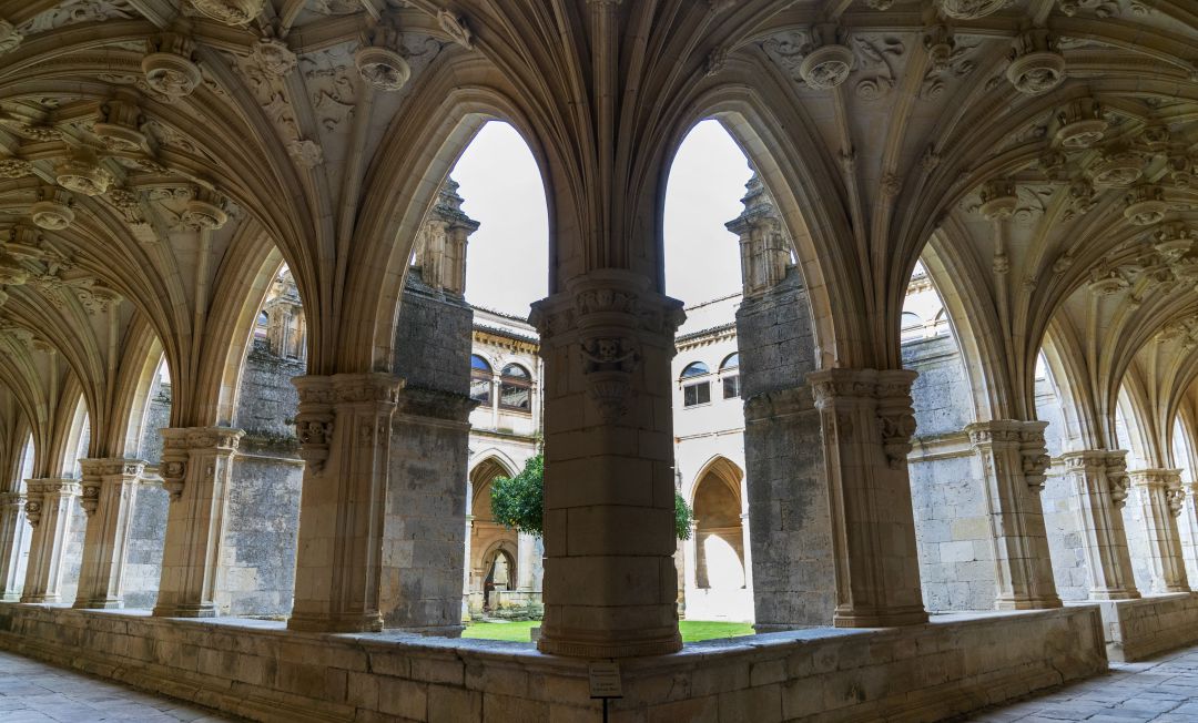 El claustro de un monasterio en Palencia El claustro de un monasterio en Palencia