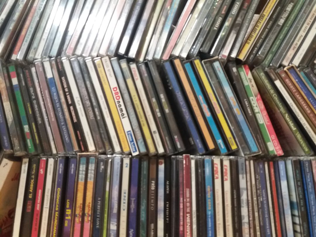 Colección de discos compactos Colección de discos compactos