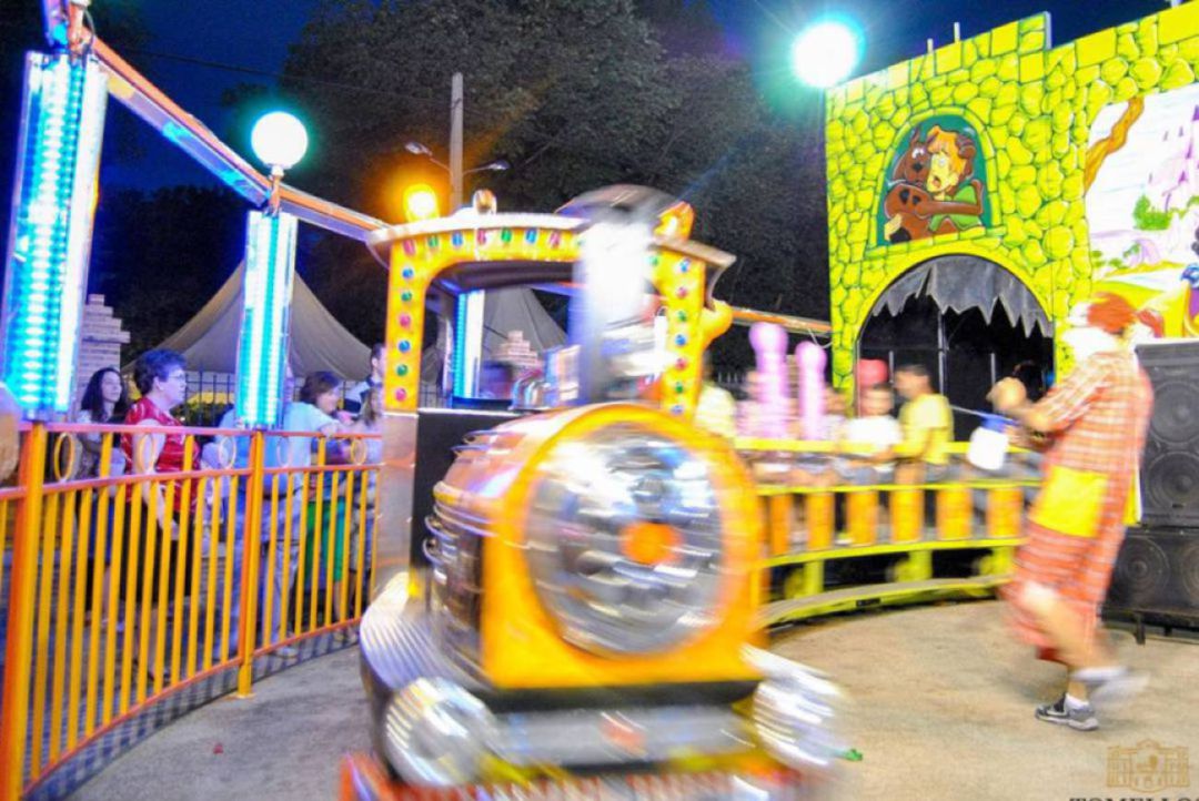 Atracción de feria Atracción de feria