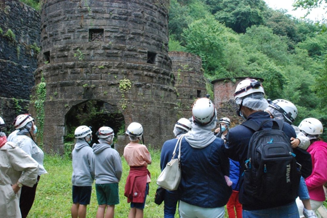 Visita organiza por el Museo Oiasso a los Hornos de Hirugurutzeta. Visita organiza por el Museo Oiasso a los Hornos de Hirugurutzeta.