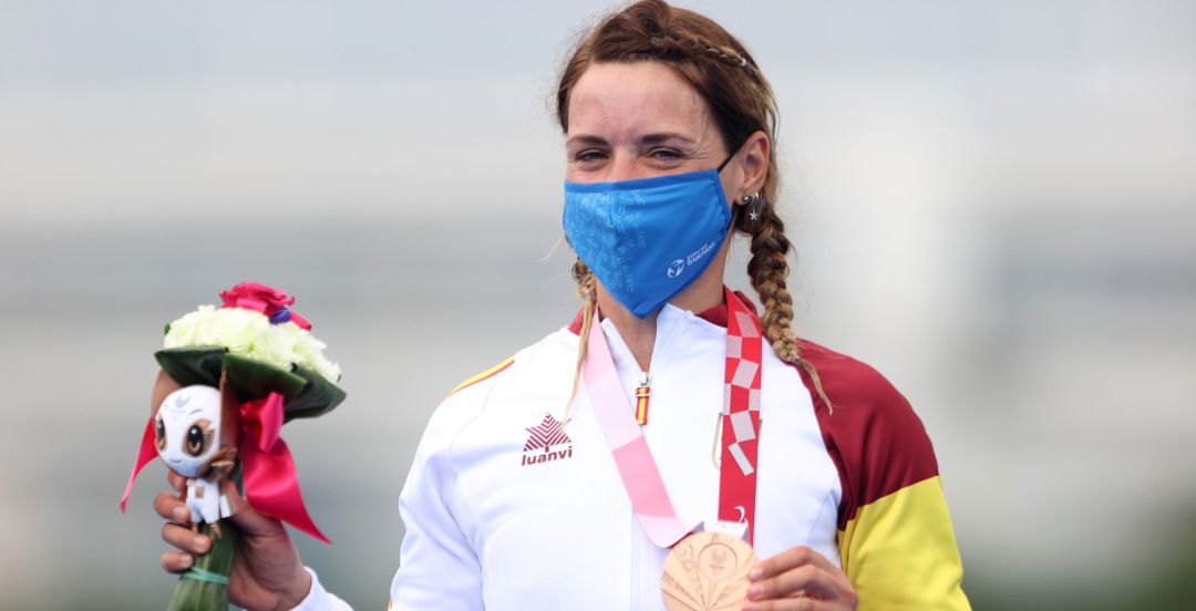 Eva Moral conseguía la medalla de bronce en sus primeros juegos Paralímpicos Eva Moral conseguía la medalla de bronce en sus primeros juegos Paralímpicos