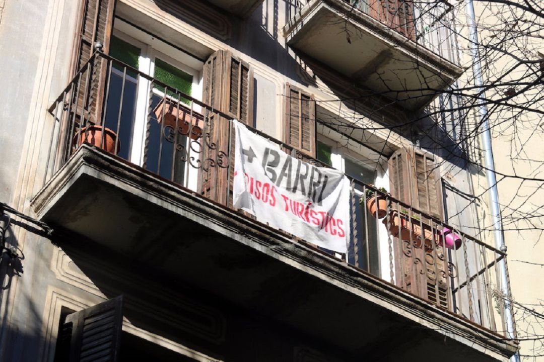 El sindicat de llogaters fa temps que demana aquesta moratòria. El sindicat de llogaters fa temps que demana aquesta moratòria.