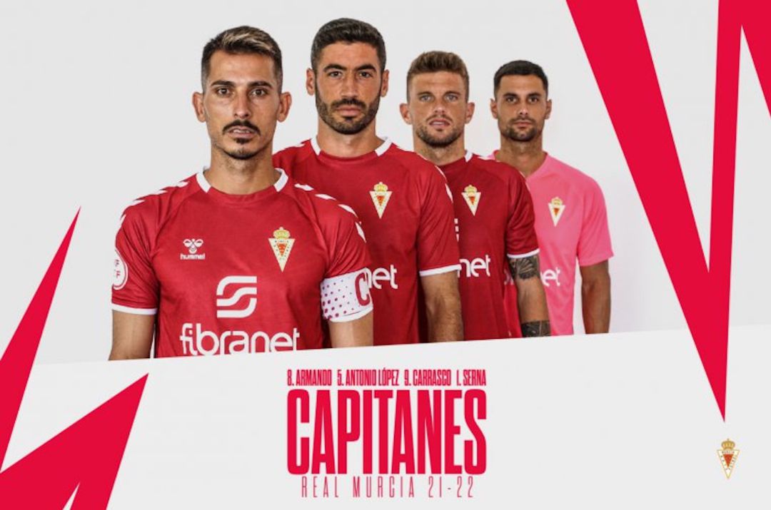 Armando, Antonio López, Carrasco y Serna, capitanes del Real Murcia Armando, Antonio López, Carrasco y Serna, capitanes del Real Murcia