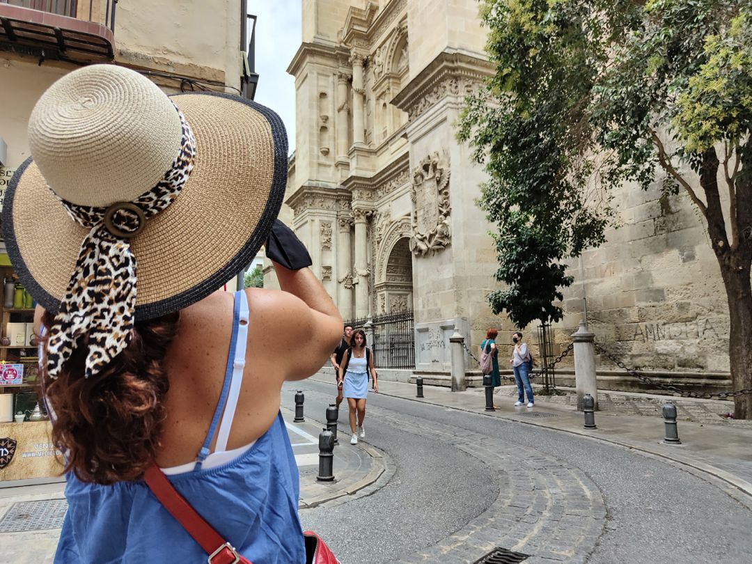 Turistas en el centro de Granada el 6 de septiembre de 2021 Turistas en el centro de Granada el 6 de septiembre de 2021