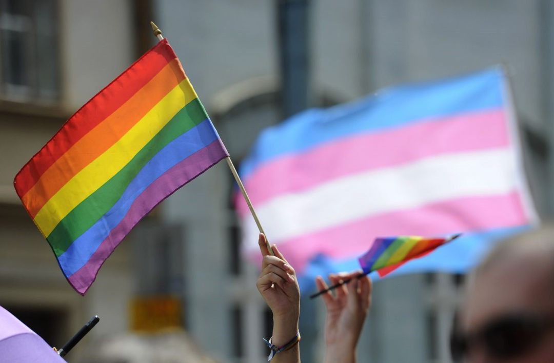 Archivo - Bandera gay contra homofobia diversidad sexual Archivo - Bandera gay contra homofobia diversidad sexual