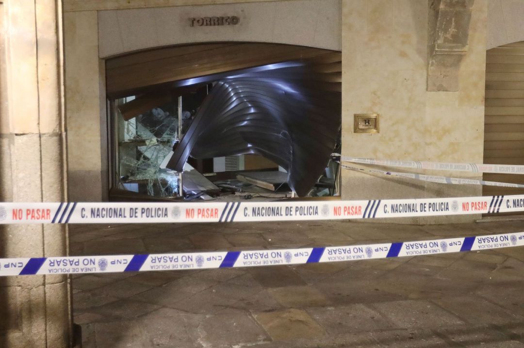Alunizaje en una joyería de Salamanca Alunizaje en una joyería de Salamanca