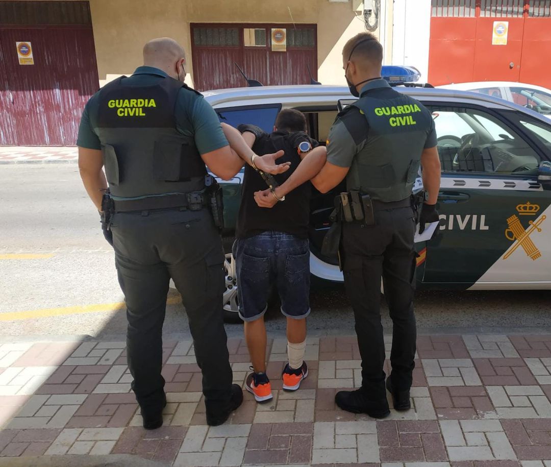 Detenido en Alcalá la Real Detenido en Alcalá la Real