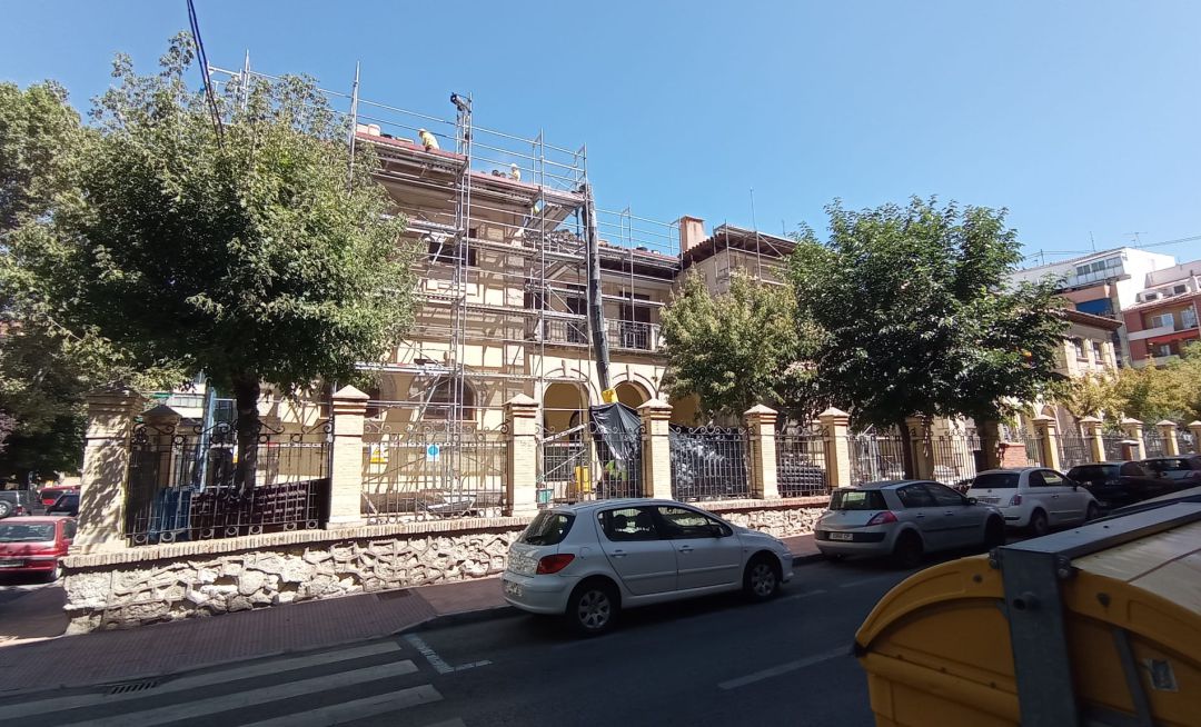 Obras este verano en el colegio Ramón y Cajal de la capital Obras este verano en el colegio Ramón y Cajal de la capital