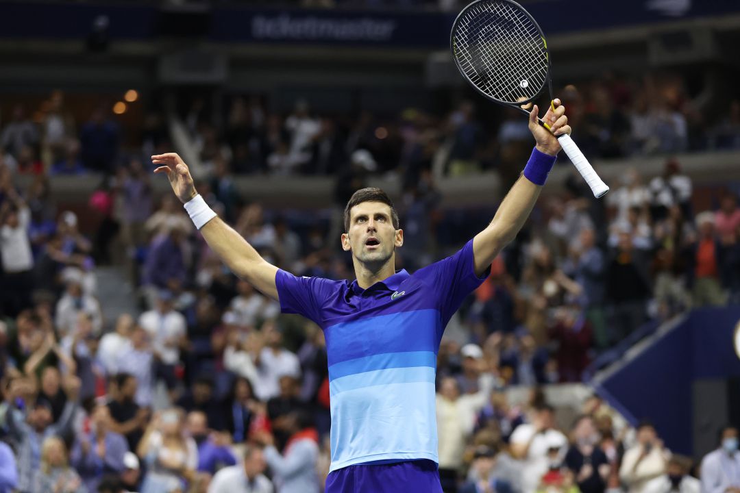 Djokovic consigue el pase a la final del US Open donde podrá hacer historia Djokovic consigue el pase a la final del US Open donde podrá hacer historia