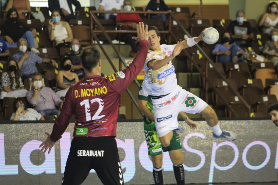 Gonzalo Pérez fue el máximo goleador del partido Gonzalo Pérez fue el máximo goleador del partido