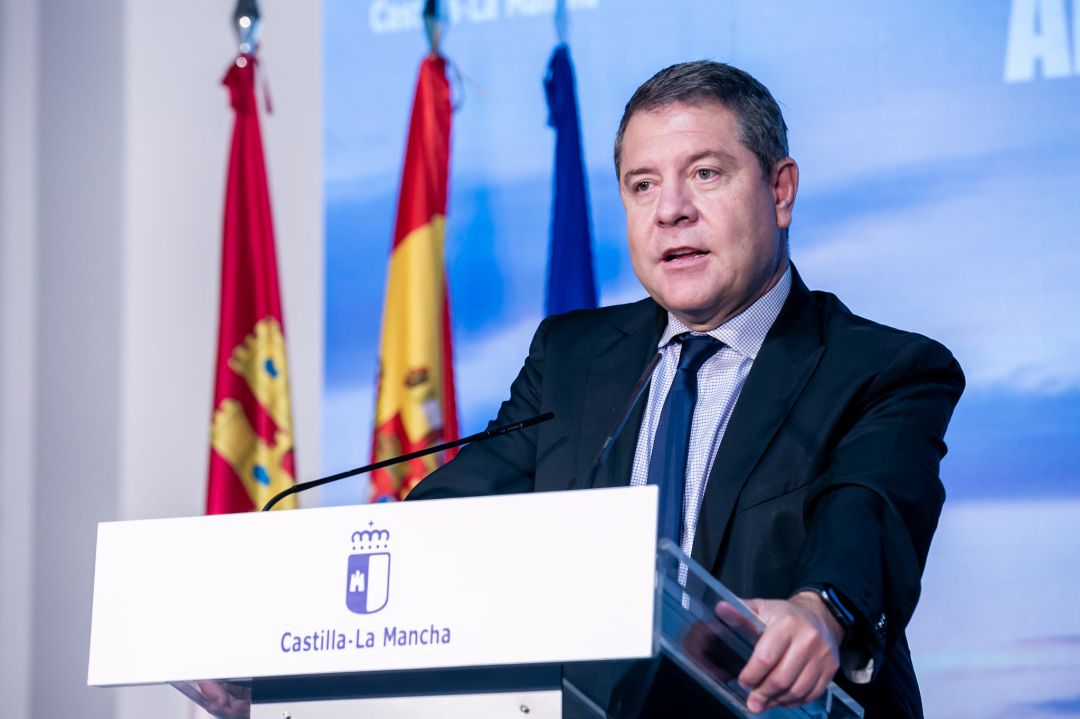 Emiliano García-Page, en la inauguración del nuevo centro de hemodiálisis de Alcázar de San Juan Emiliano García-Page, en la inauguración del nuevo centro de hemodiálisis de Alcázar de San Juan