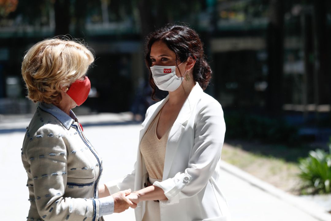 Aguirre dará su apoyo a Ayuso para presidir el PP de Madrid y cree que 'Génova' intenta "retrasar" el Congreso Aguirre dará su apoyo a Ayuso para presidir el PP de Madrid y cree que 'Génova' intenta "retrasar" el Congreso