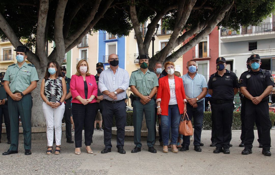 Concentración Ayuntamiento de La Vila Joiosa Concentración Ayuntamiento de La Vila Joiosa