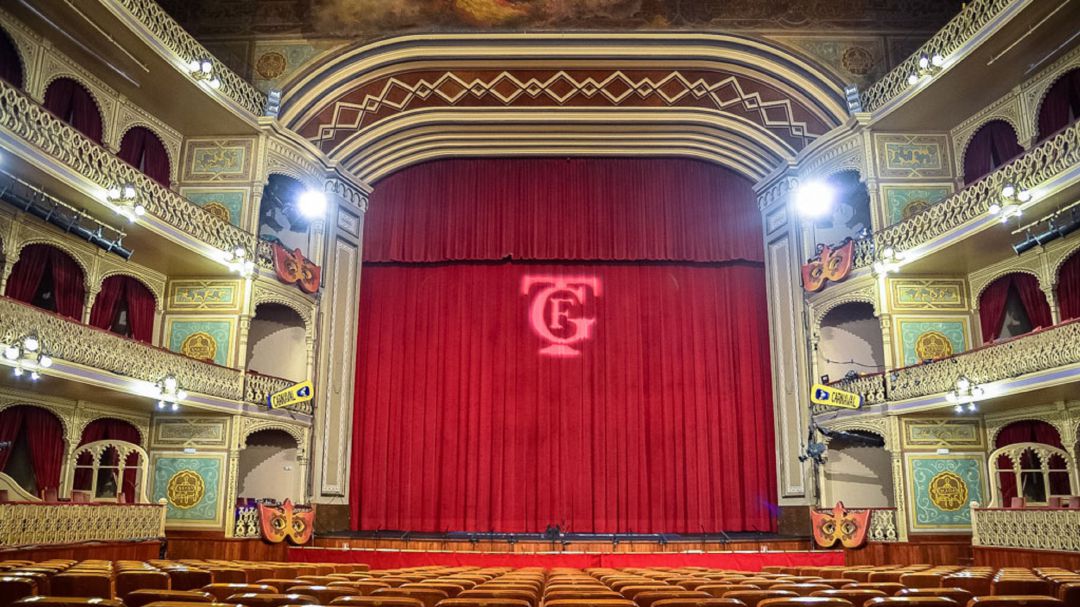 El Concurso oficial de agrupaciones carnavalescas del Carnaval de Cádiz se celebrará en Abril y Mayo. El Concurso oficial de agrupaciones carnavalescas del Carnaval de Cádiz se celebrará en Abril y Mayo.