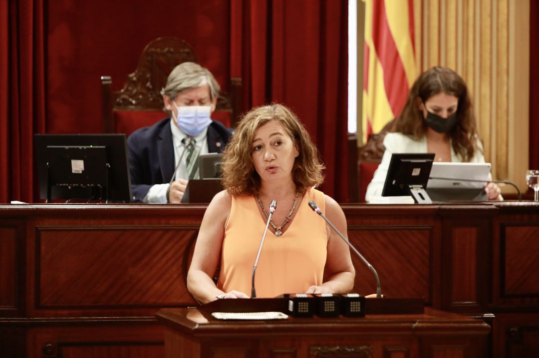 Armengol interviene en el Debate de Política General Armengol interviene en el Debate de Política General