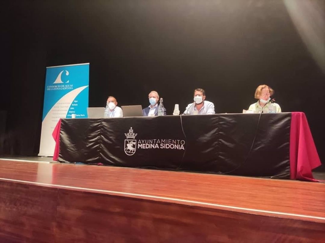 Jorge Rodríguez en la mesa del Consorcio de Aguas de la Zona Gaditana Jorge Rodríguez en la mesa del Consorcio de Aguas de la Zona Gaditana