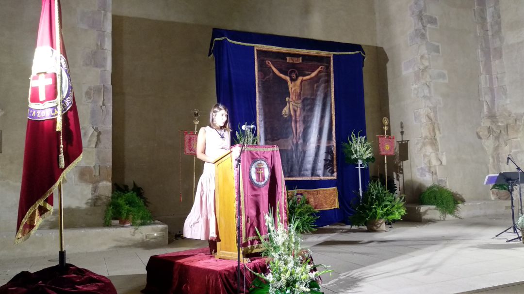 Carnen García de Zúñiga Pedrosa pronuncia el pregón del Cristo del Consuelo en Cazorla Carnen García de Zúñiga Pedrosa pronuncia el pregón del Cristo del Consuelo en Cazorla