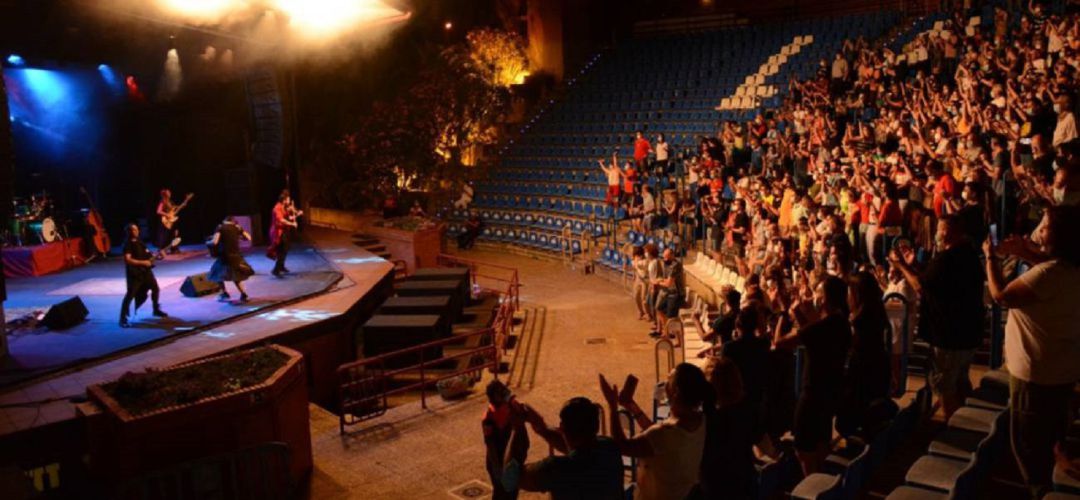Imagen de archivo de un concierto con límite de aforo Imagen de archivo de un concierto con límite de aforo