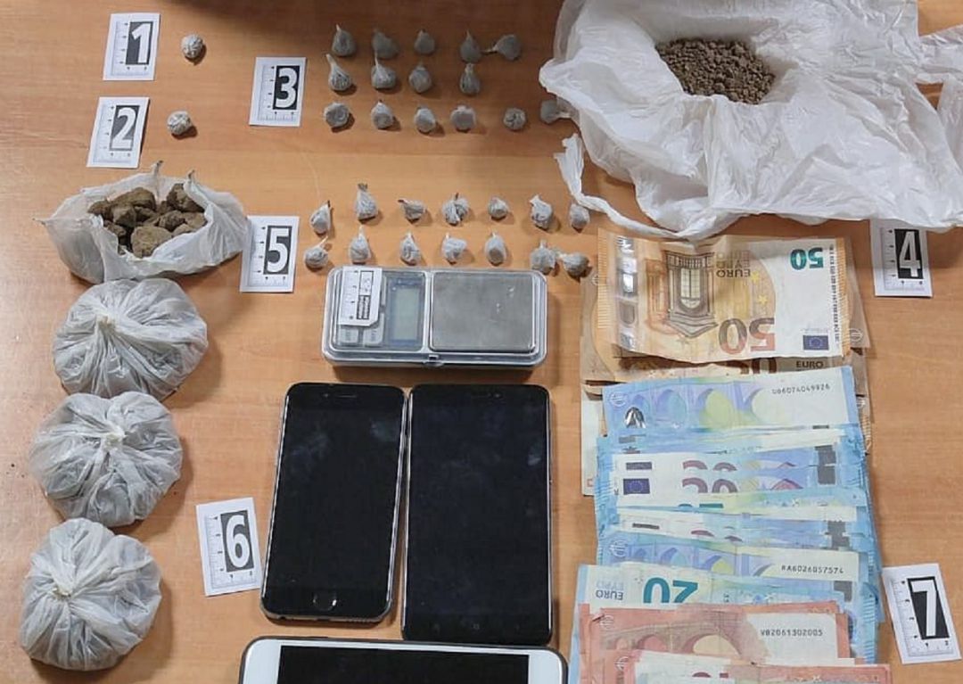 La Policía municipal decomisó cerca de 250 gramos de heroína La Policía municipal decomisó cerca de 250 gramos de heroína