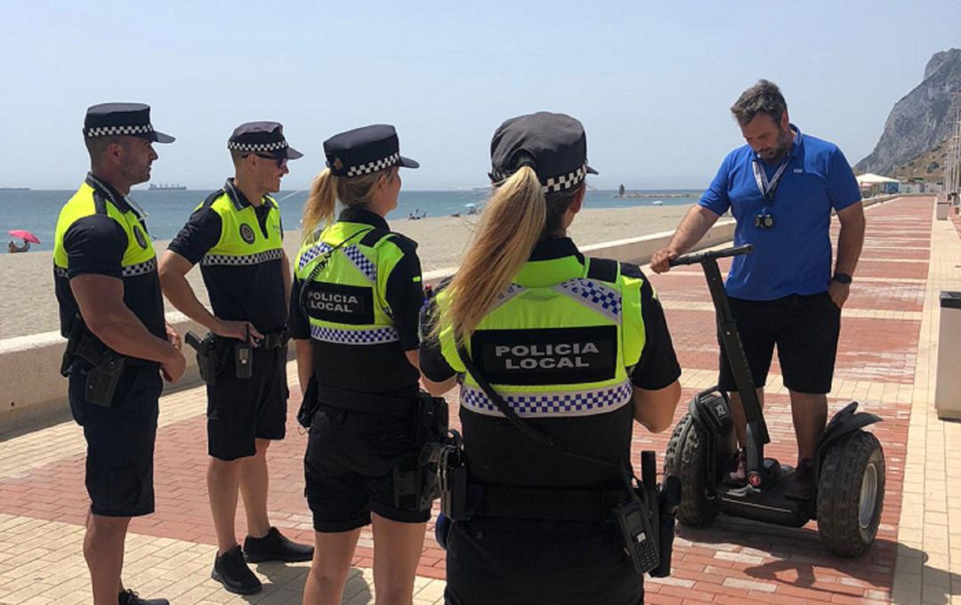 Intervención de la Policía en las playas. Intervención de la Policía en las playas.