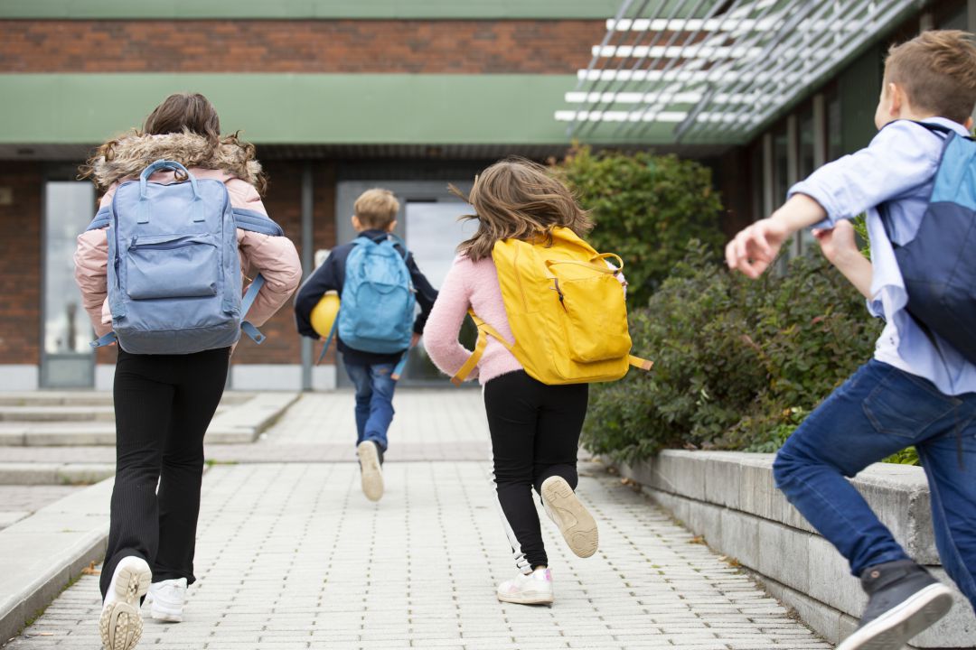 Los escolares de Villamartín seguirán sin entrar a clase Los escolares de Villamartín seguirán sin entrar a clase