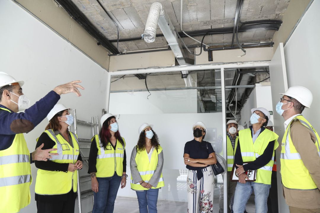 Visita a las obras del centro de Servicios Sociales de la calle Vía Láctea Visita a las obras del centro de Servicios Sociales de la calle Vía Láctea