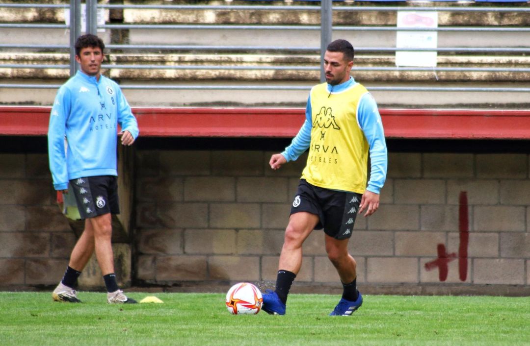 Ander Vitoria en una sesión de entrenamiento Ander Vitoria en una sesión de entrenamiento