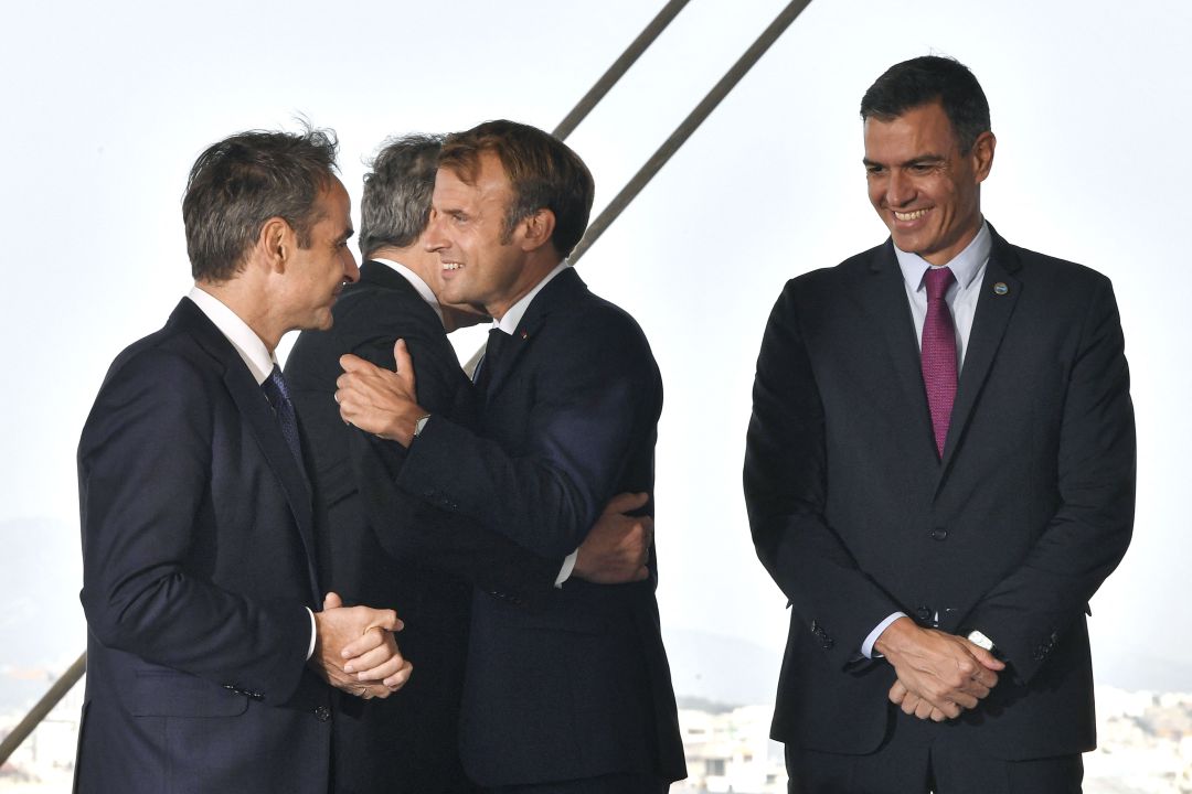 El presidente del Gobierno, Pedro Sánchez, junto a Emmanuel Macron, Mario Draghi y Kyriakos Mitsotakis El presidente del Gobierno, Pedro Sánchez, junto a Emmanuel Macron, Mario Draghi y Kyriakos Mitsotakis