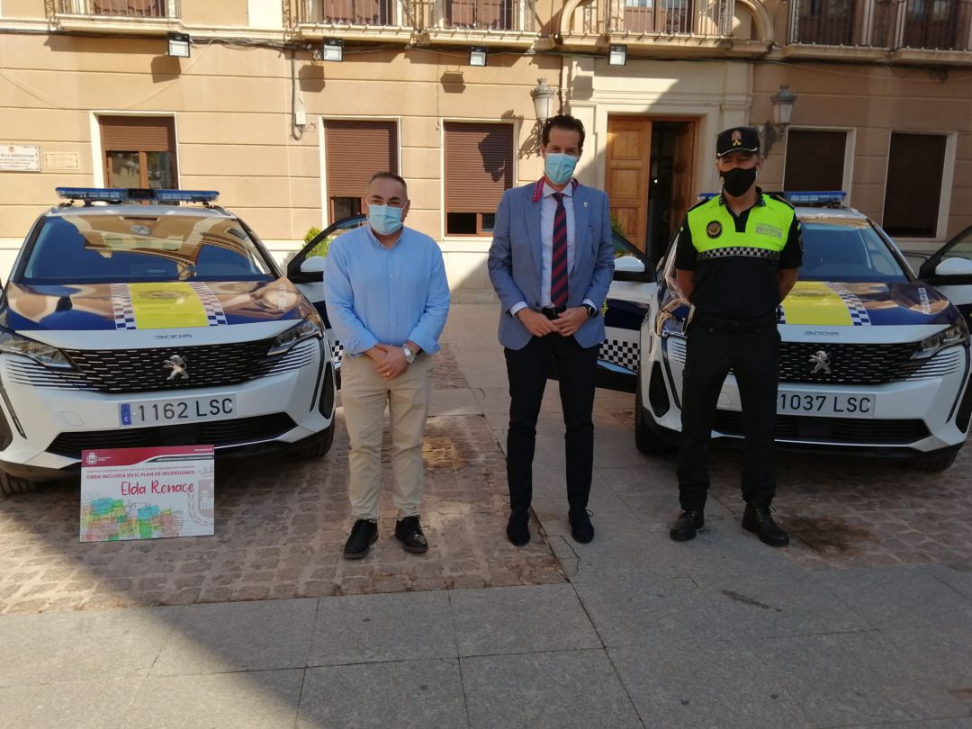Presentación de los nuevos coches patrulla de la Policía Local de Elda Presentación de los nuevos coches patrulla de la Policía Local de Elda