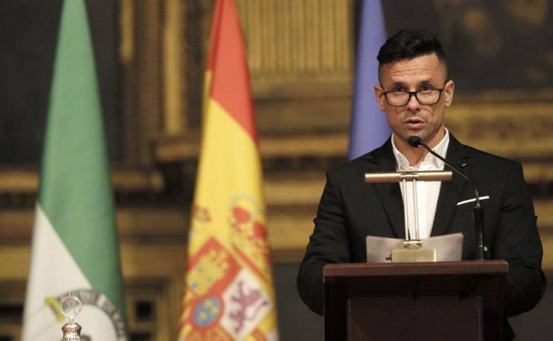 Sergio López, conocido artísticamente como Haze, durante la entrega de premios en la Universidad de Sevilla Sergio López, conocido artísticamente como Haze, durante la entrega de premios en la Universidad de Sevilla
