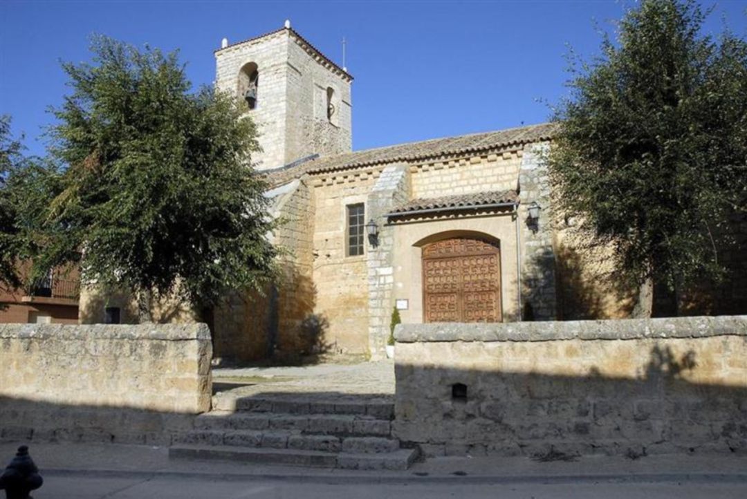 Imagen de la Iglesia de Santa María, en Tordehumos Imagen de la Iglesia de Santa María, en Tordehumos